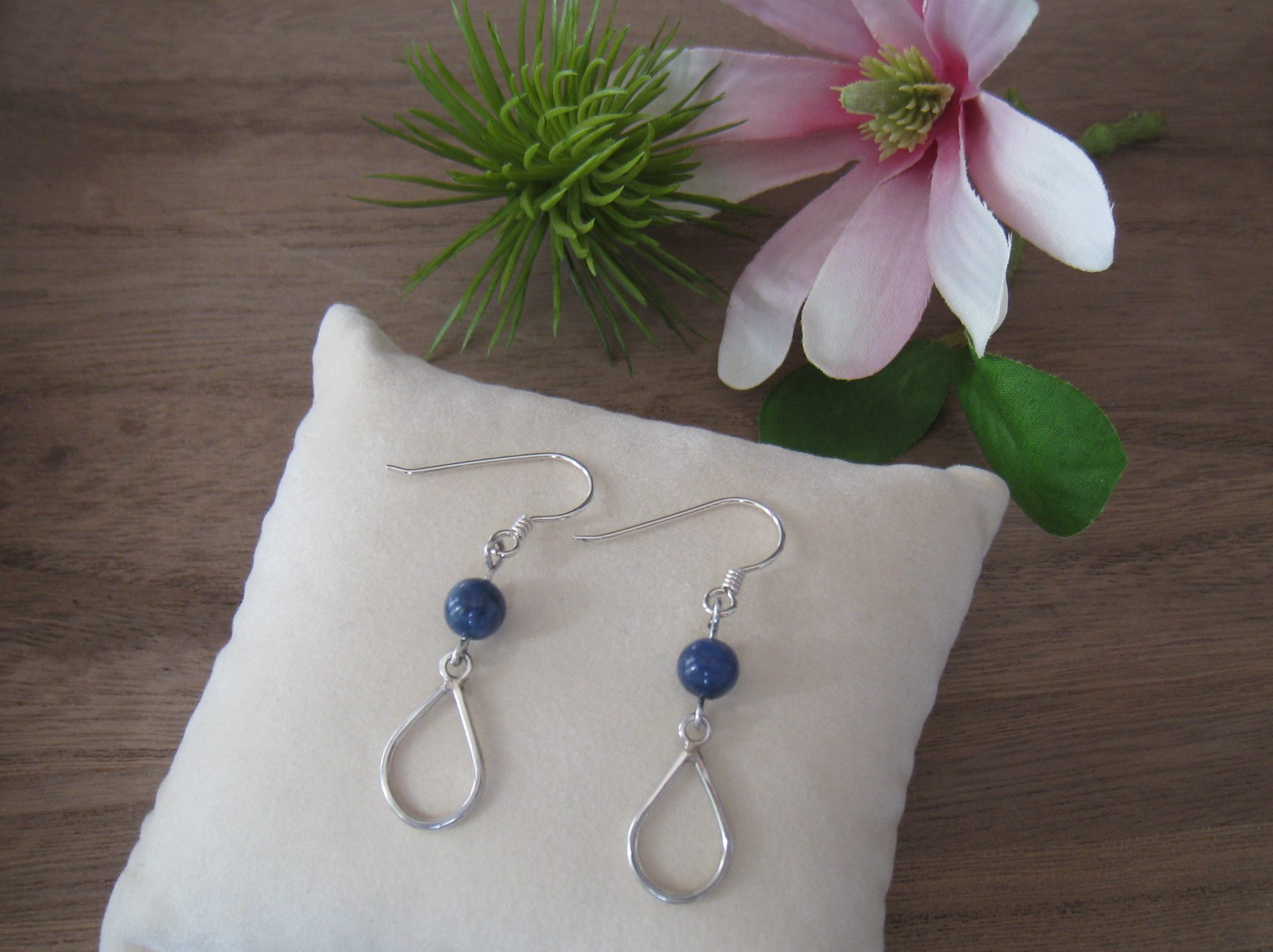 boucle d'oreilles argent avec parle bleue